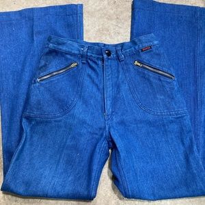 True Vintage high waisted wide leg jeans from Deele